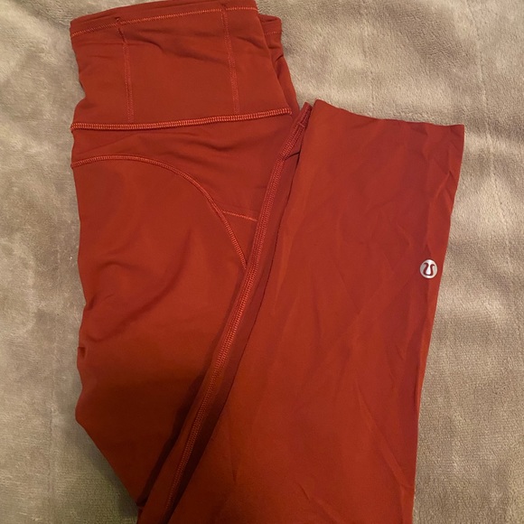 Lululemon Fast and Free Crop Leggings - Picture 1 of 3